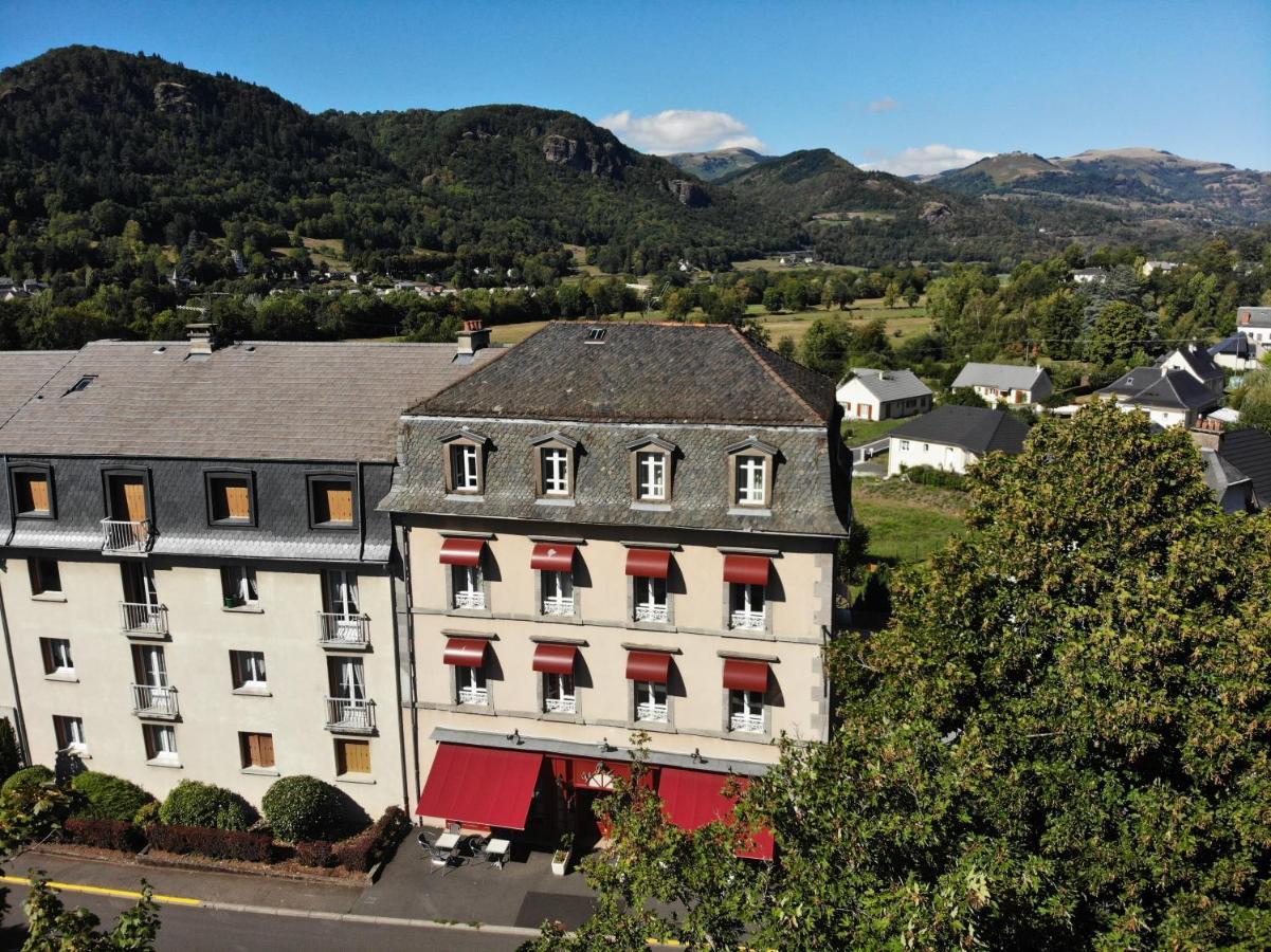 Residence Des Bains*** Vic-sur-Cère Buitenkant foto